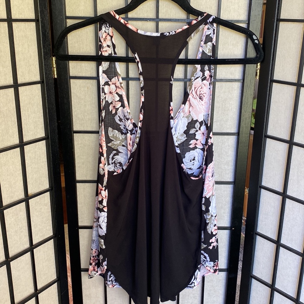 Volcom Racerback Tank | Rose Pattern Sz M/12 - Picture 2 of 7